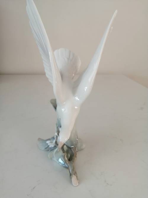 Large Lladro Gloss Bird Figurine Turtle Dove 4550 Handmade In Spain 1969-1998
