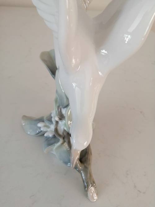 Large Lladro Gloss Bird Figurine Turtle Dove 4550 Handmade In Spain 1969-1998