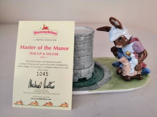 Royal Doulton Bunnykins `MASTER OF THE MANOR` DBD3 - LE #283 of 1,500
