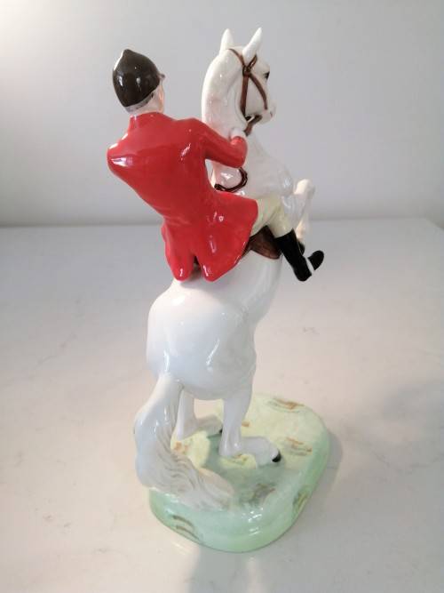 BESWICK VERY RARE `HUNTSMAN` REARING ON A RARE ( WHITE HORSE)