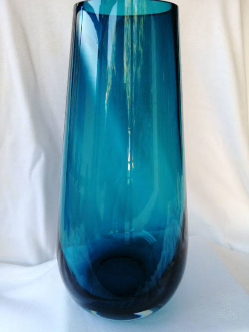 Stunning Heavy Aqua Blue glass Vase