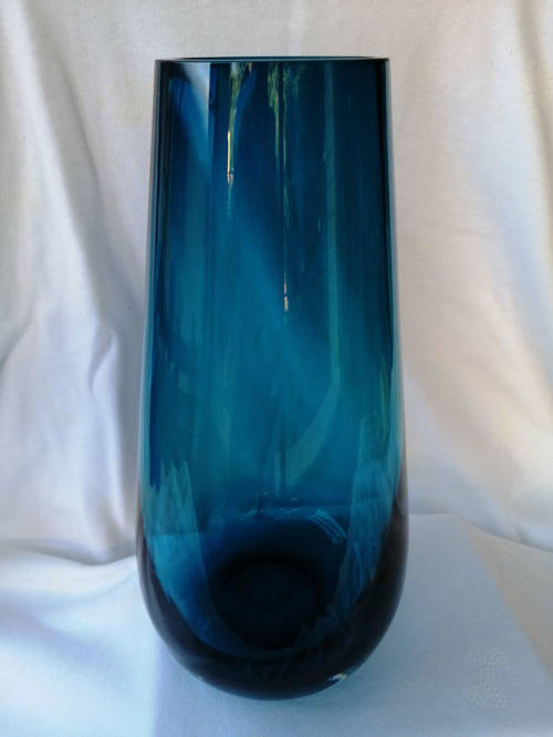 Stunning Heavy Aqua Blue glass Vase