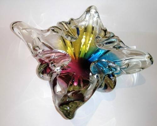 A HEAVY MURANO GLASS MIXED COLOUR BOWL STUNNING *