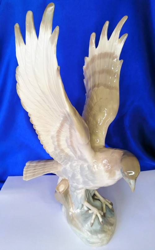 Rare Lladro Rosal or Tang X - Large Eagle