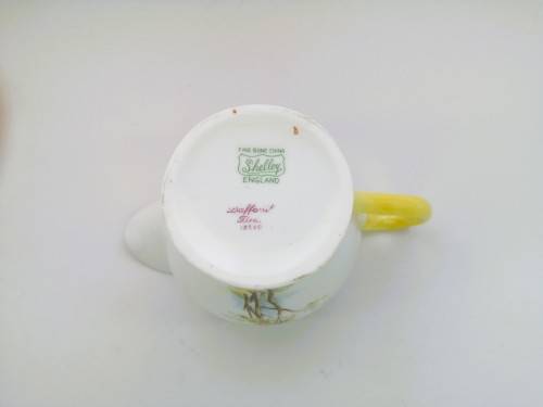 SHELLEY Daffodil Time Milk Jug ENGLAND