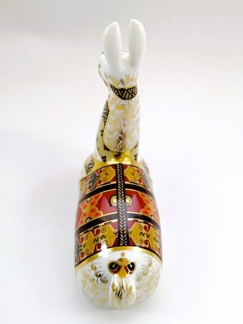 Royal Crown Derby Llama Paperweigh Gold Stopper