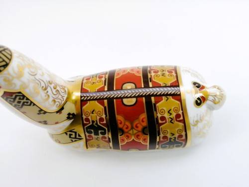 Royal Crown Derby Llama Paperweigh Gold Stopper