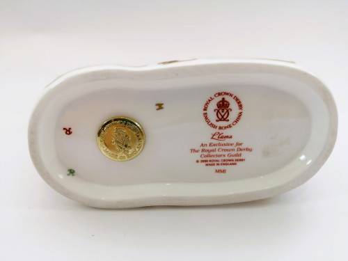 Royal Crown Derby Llama Paperweigh Gold Stopper