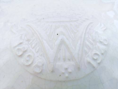 Royal Delft Wit Schotel Charger 1898-1948 Queen Wilhelmina Reign - Abdication Schaal House of Orange
