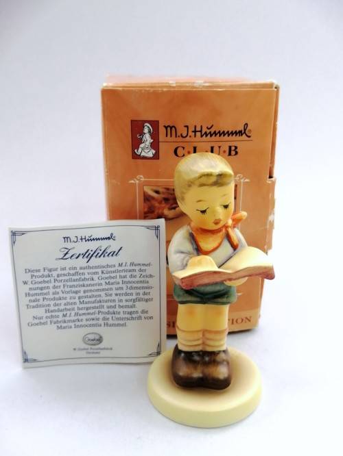 Goebel Hummel Figurine, Honor Student