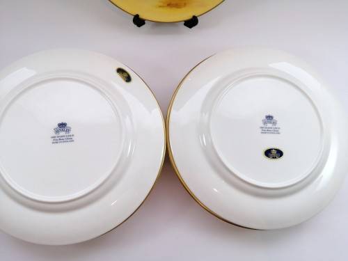 Aynsley Orchard Gold Still Life Fruit Pattern 12 Large Dinner Plates