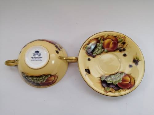 Aynsley Orchard Gold Still Life Fruit Pattern 12 Bowls and Plates