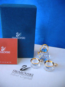 SWAROVSKI CRYSTAL MEMORIES MINIATURE TEASET