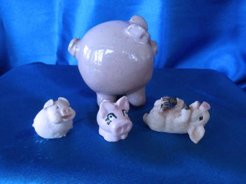 Four Sweet Pigs