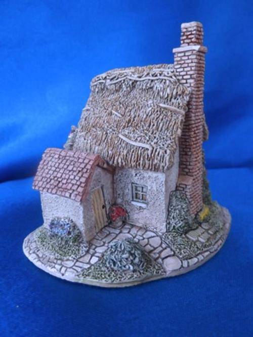 Miniature House - Lilliput Lane "The Spinney"