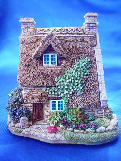Miniature House - Lilliput Lane "Milestone Cottage"
