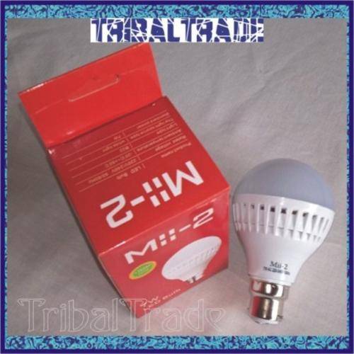 7W B22 BAYONET LED BULB - Energy Saving - Long Life - 12 available!!