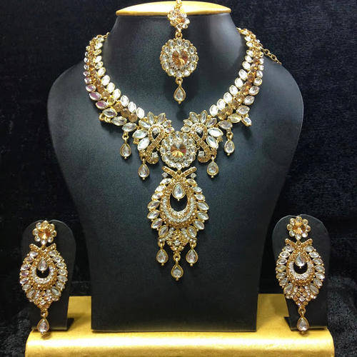 ~IN STOCK~ GOLD & DIAMANTE STONE NECKLACE & EARRING SET WITH HAIR TIKKA/ACCESSORY !!!