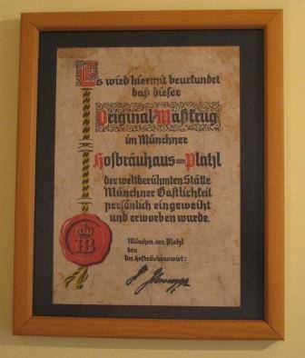 Hofbrauhaus 1L Beer Stoneware Stein Mug and Certificate.