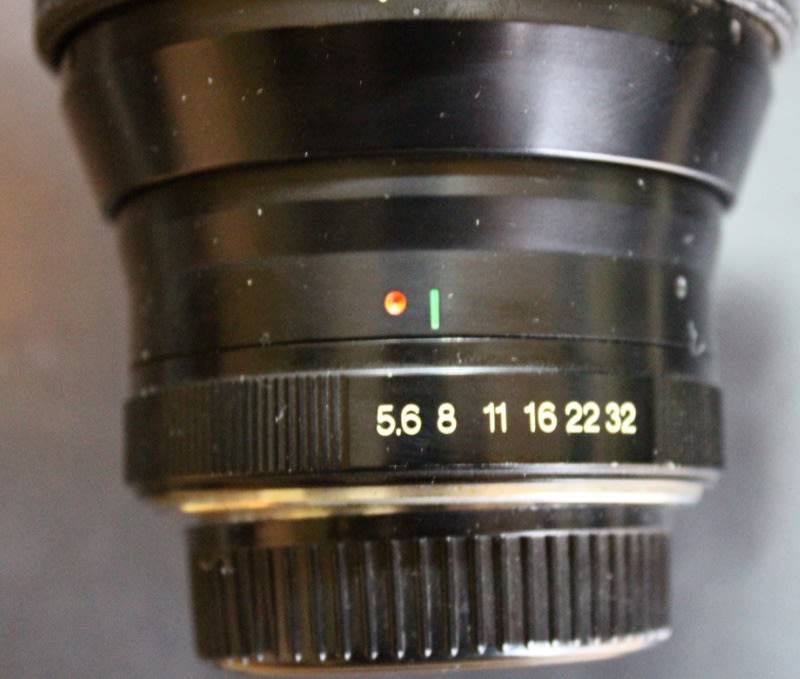 Yashica compatible 35mm 120mm - 600mm SLR Zoom Lens.