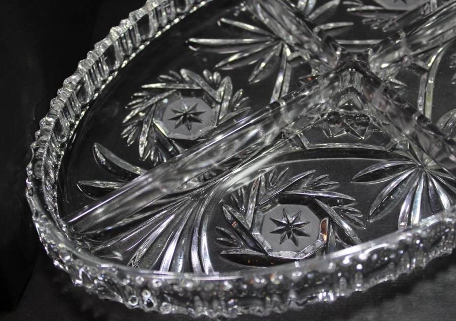 Walther Kristalglass Komet Oval shaped Divider Dish