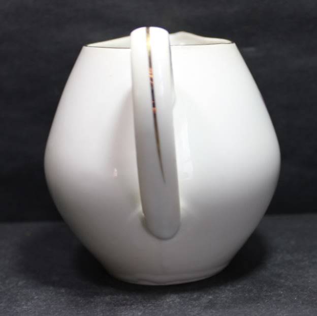 TK Thun Czechoslovakia Milk Jug