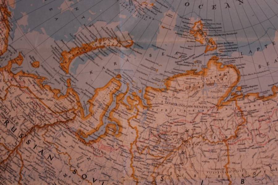 National Geographic Folded Map of the Soviet Union Feb 1976