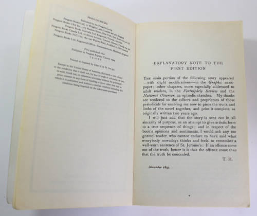 Tess Of The D`Urbervilles by Thomas Hardy penguin Classics Softcover Book