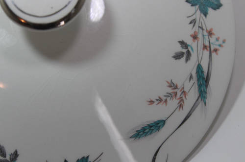 Alfred Meakin  Glo-White `Manitoba` Tureen Dish with Lid