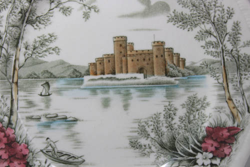 Vintage Alfred Meakin Decorative Wall Plate - Queen`s Castle.