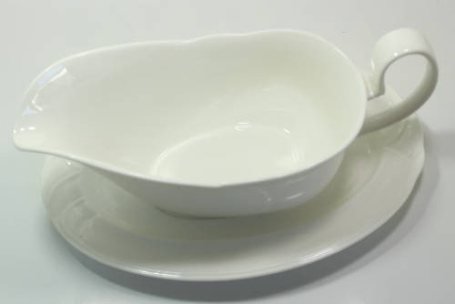 Royal Albert `Profile` Bone China Gravy Boat and Underplate