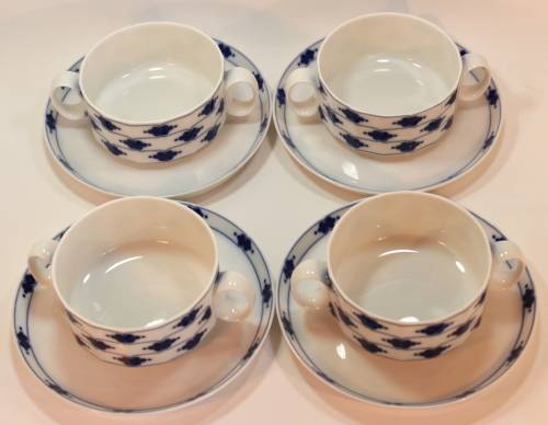 Set of Four Rosenthal Studio Linie `Corinth` Pattern by Tapio Wirkkala Bouillon Cups and Underplates