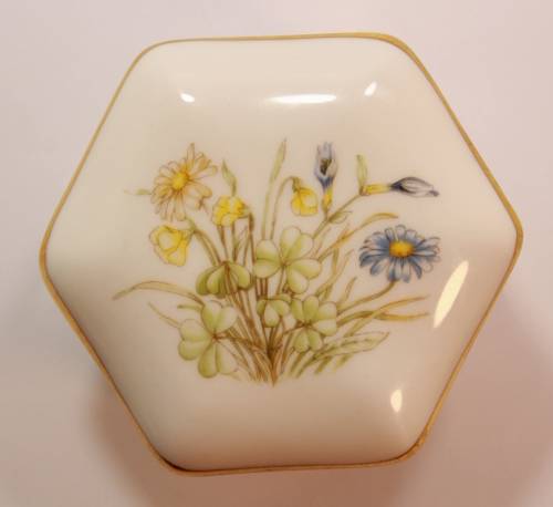 Hammersley Bone China Hexagonal Small Trinket Bowl with Lid