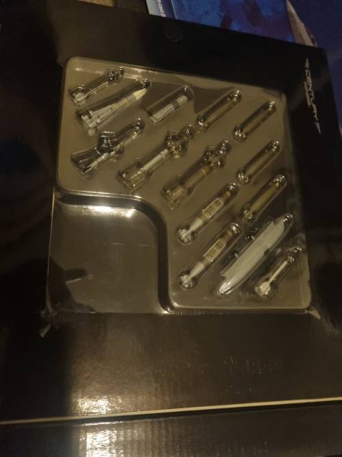 Century Wings 1:72 Wings of Heroes 714151 Grumman F-14B Tomcat Diecast Model