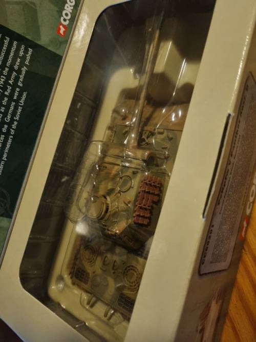 Corgi CC60201 PzKpfw V Panther Ausf.D Panzer Regt, Op Barbarossa Russia in 1:50