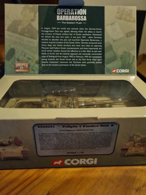 Corgi CC60201 PzKpfw V Panther Ausf.D Panzer Regt, Op Barbarossa Russia in 1:50