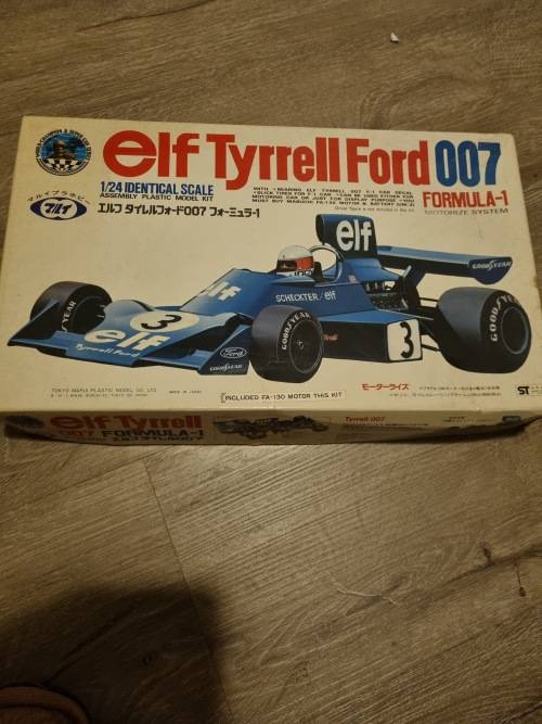 Model elf Tyrrell Ford 007 Formula-1 1/24 Scale Plastic model
