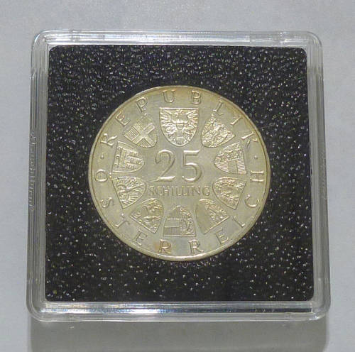 1971 Austria SILVER 25 Schilling PROOF in Capsule. 200th Anniversary Vienna Bourse. Mintage: 196,000