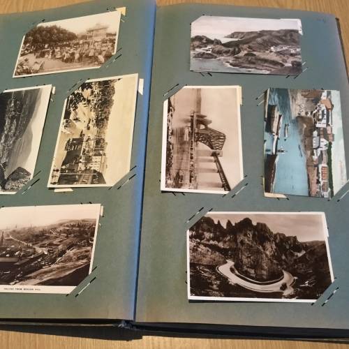 Postcard Album with 121 Cards GB Italy Canada New Zealand USA