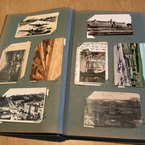 Postcard Album with 121 Cards GB Italy Canada New Zealand USA