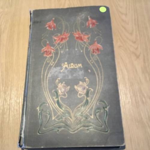 Postcard Album with 121 Cards GB Italy Canada New Zealand USA