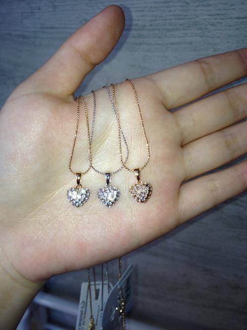 Sparkling Heart Shape Cubic Zirconia Necklace - Silver, Gold