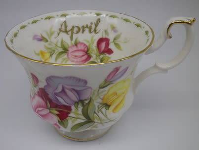 FOR RICKLEE ONLY PLEAS!! ROYAL ALBERT FLOWER OF THE MONTH SERIES. APRIL "SWEET PEA'