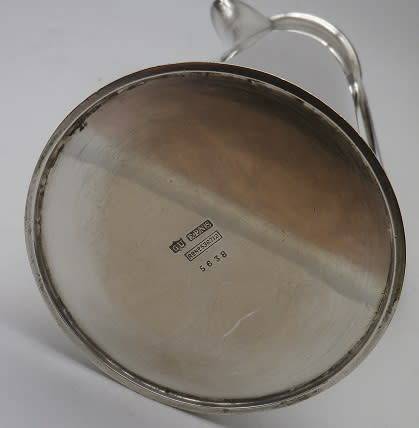 Antique George Unite Birmingham silver plated EPNS slender coffee pot Reg no: 536712