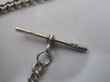 HALLMARKED STERLING SILVER Fob chain. t-bar for Henry Pope, Birmingham, 1913 or 1938, 31.2 grms