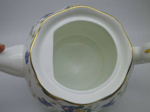 ROYAL ALBERT `DUCHESS`  SPECIAL CENTENARY EDITION LARGE TEAPOT 2010