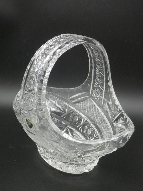 CUT CRYSTAL SWEET BASKET, WATFORD ENGLAND ORIGINAL LABEL 18 x 16.5 x 12.5 cm