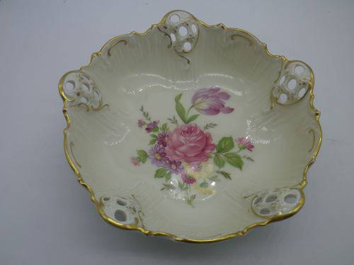 Vintage RC Rosenthal Moliere 3 footed bowl No 2875 with pink roses Kronach Germany 17 x 6.5cm