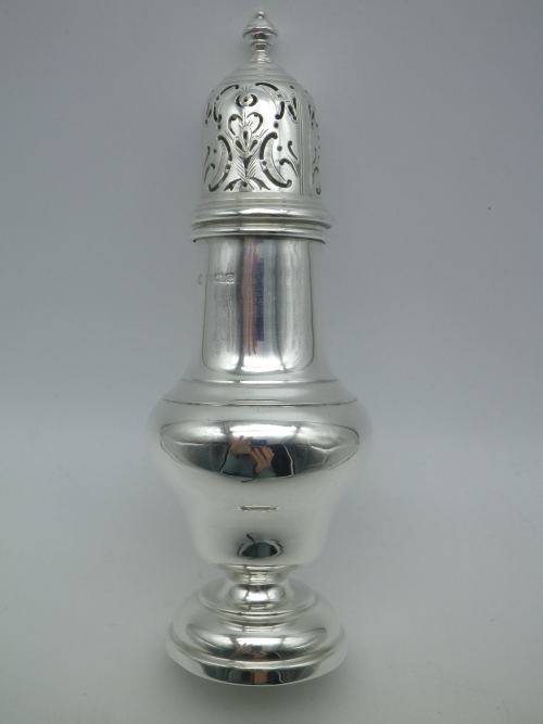 HALLMARKED STERLING SILVER SUGAR SHAKER. Birmingham 1927,S Blanckensee and Son Ltd  103GRMS 17CM