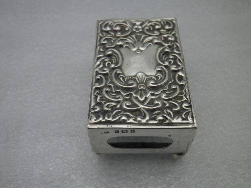 GORGEOUS Hallmarked Silver Matchbox holder..Birmingham 1901 Henry Matthews 23g 6.3x4x2.5cm